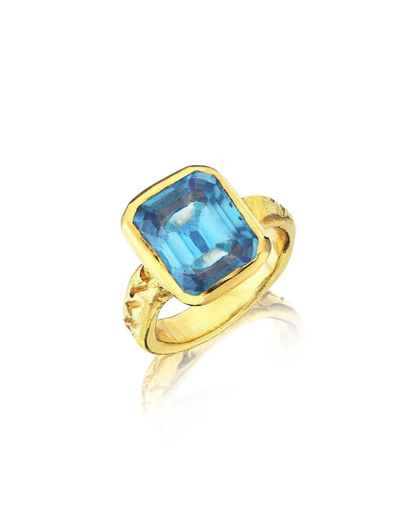 THE ACQUA RING