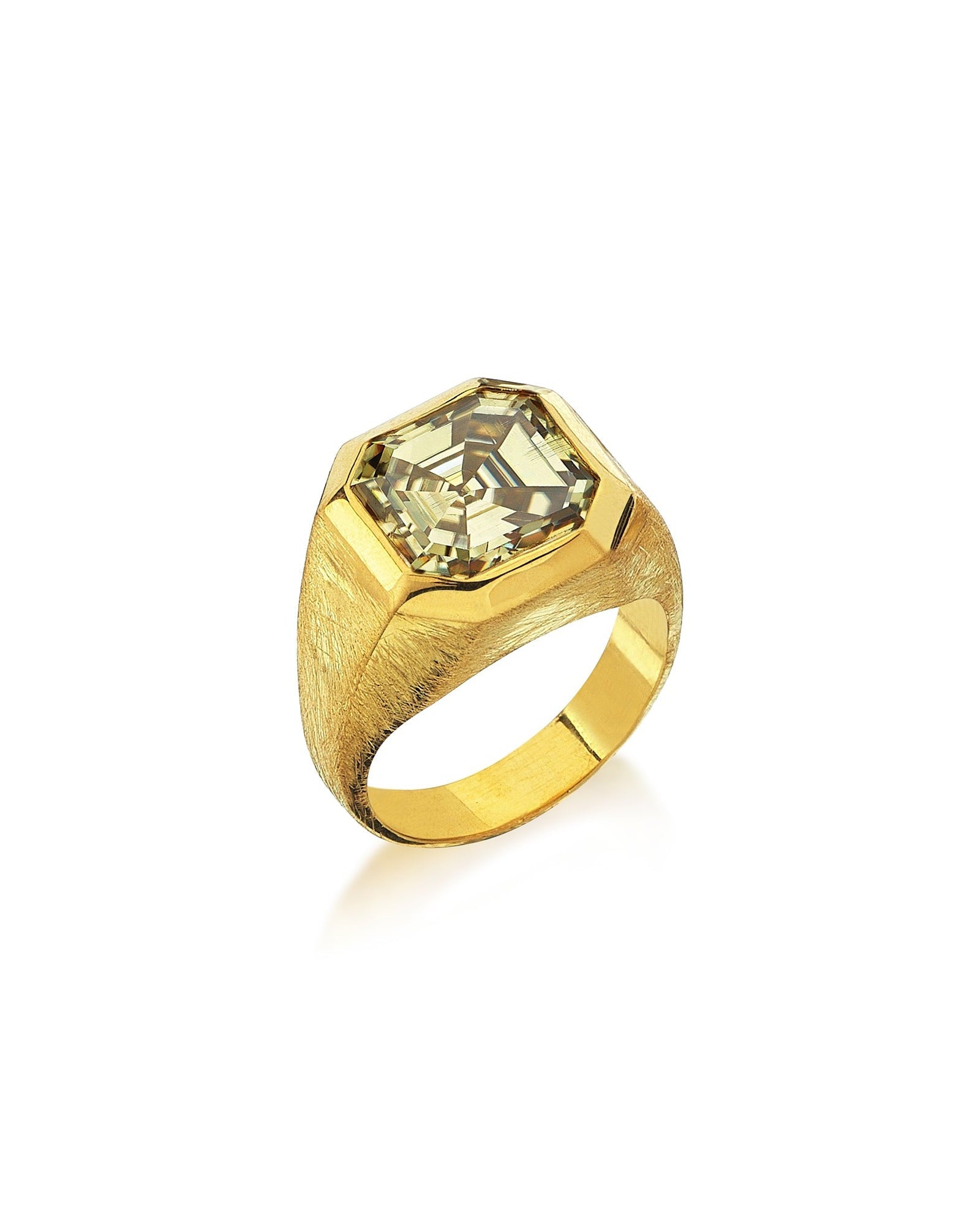 THE APRICUS RING