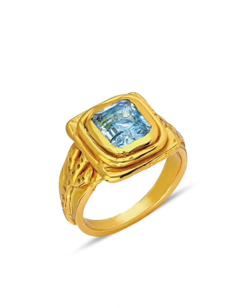 THE BLUE MAGIC RING