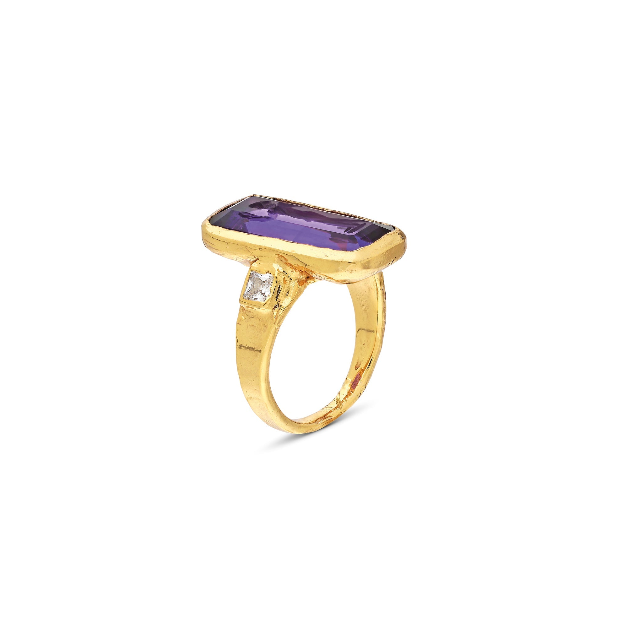 THE AEGINA RING