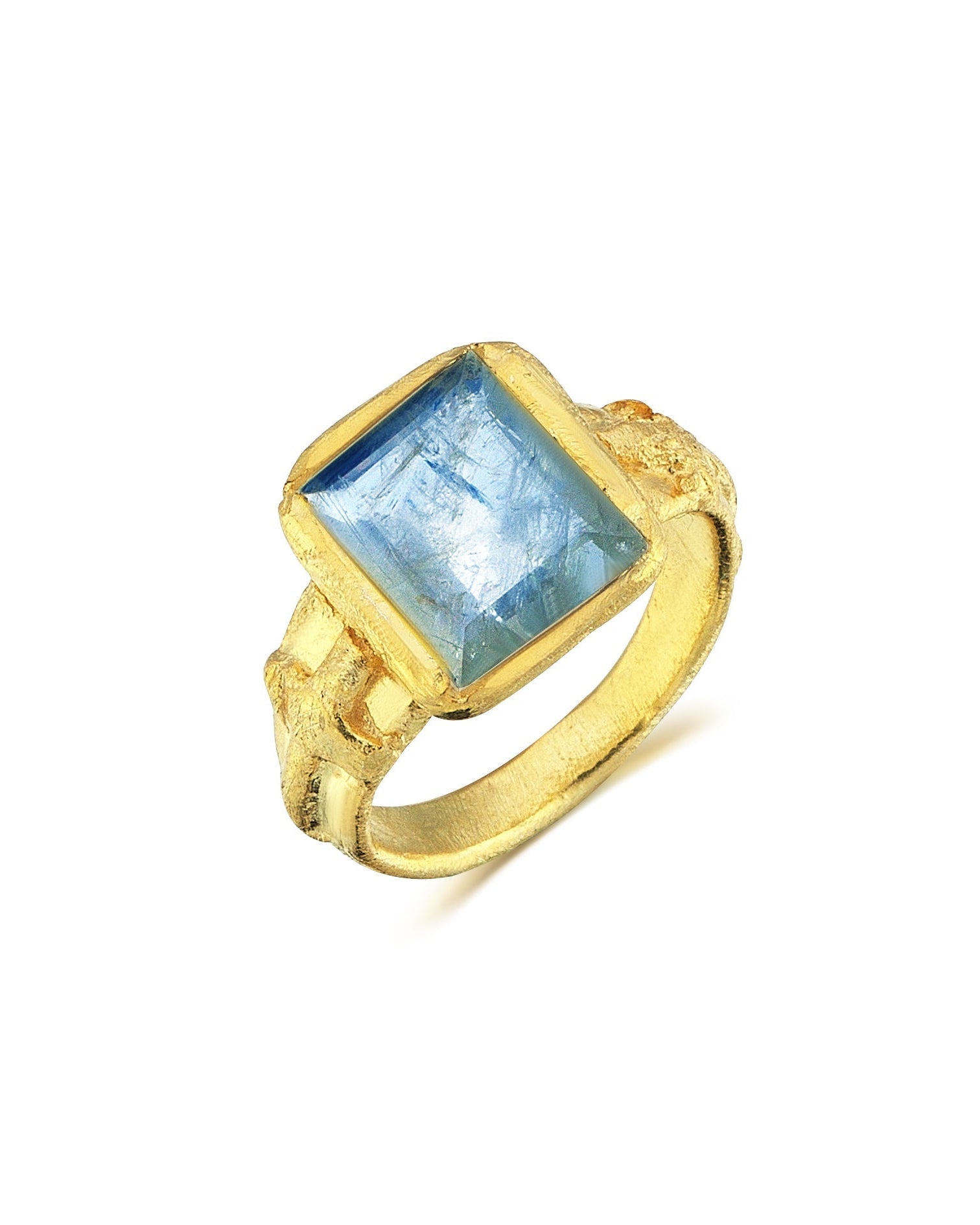 THE LUNA RING