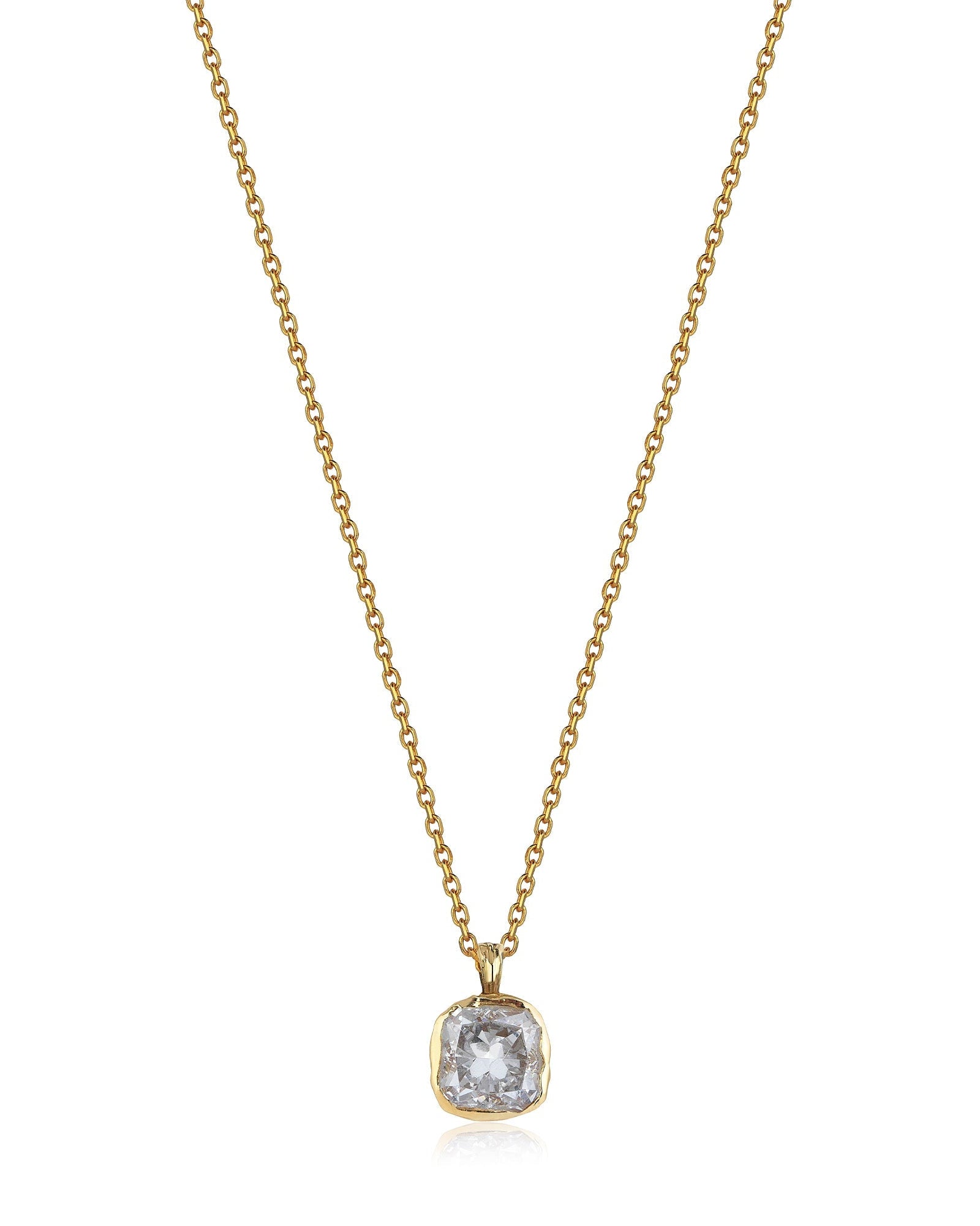 THE LUXURIA CHARM