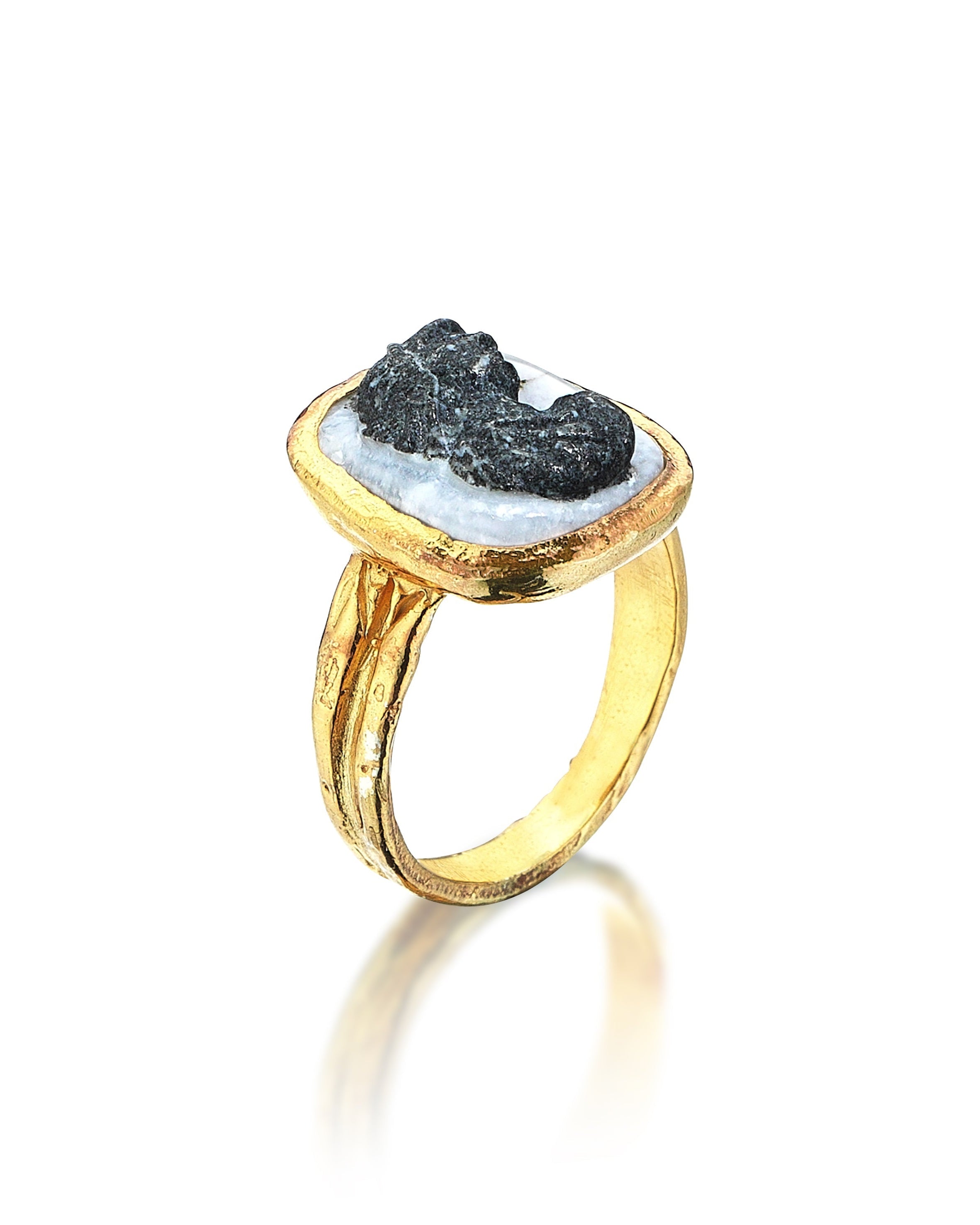 THE NYX RING