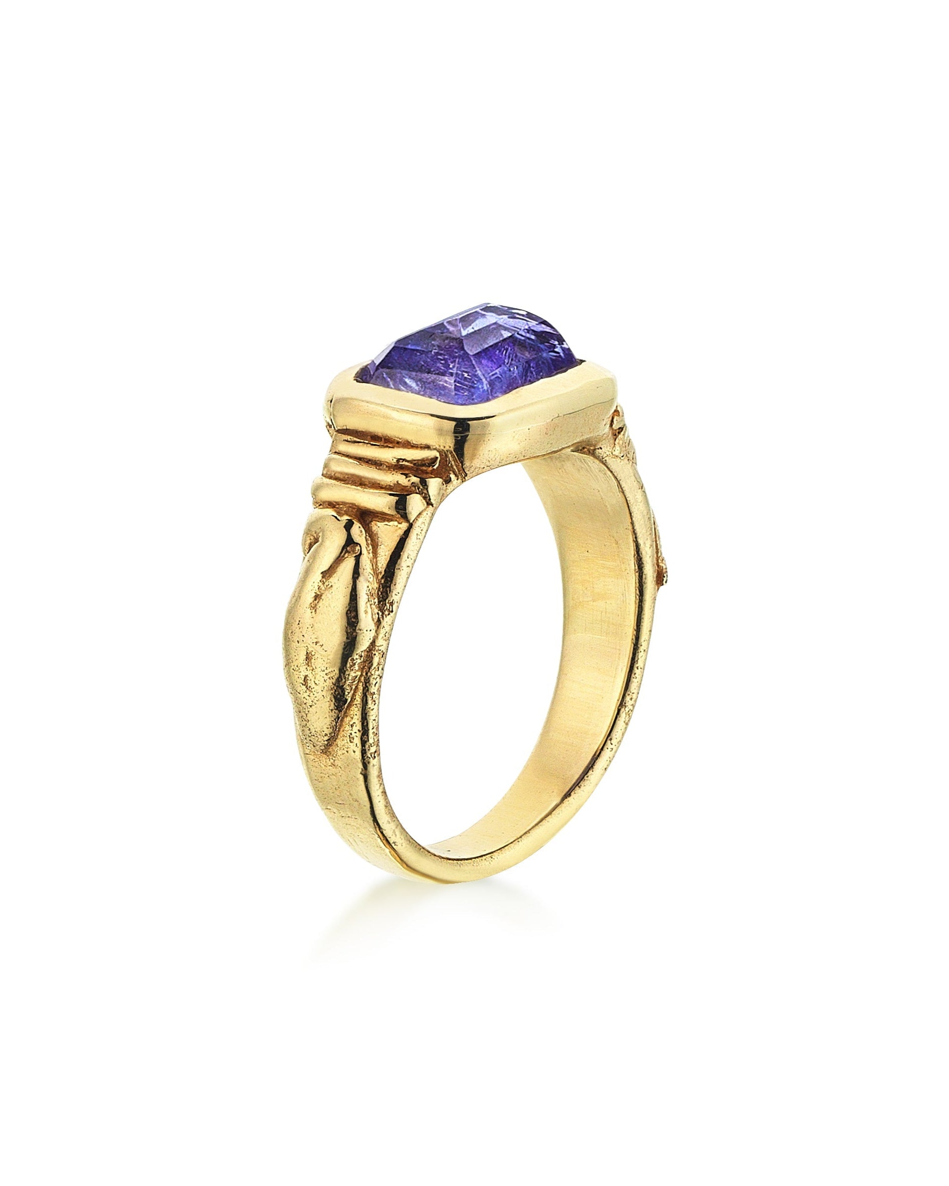 THE HEKA RING