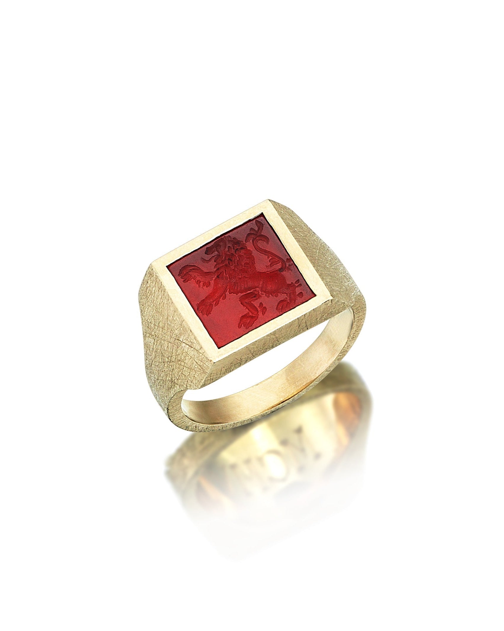 THE LION SIGNET RING