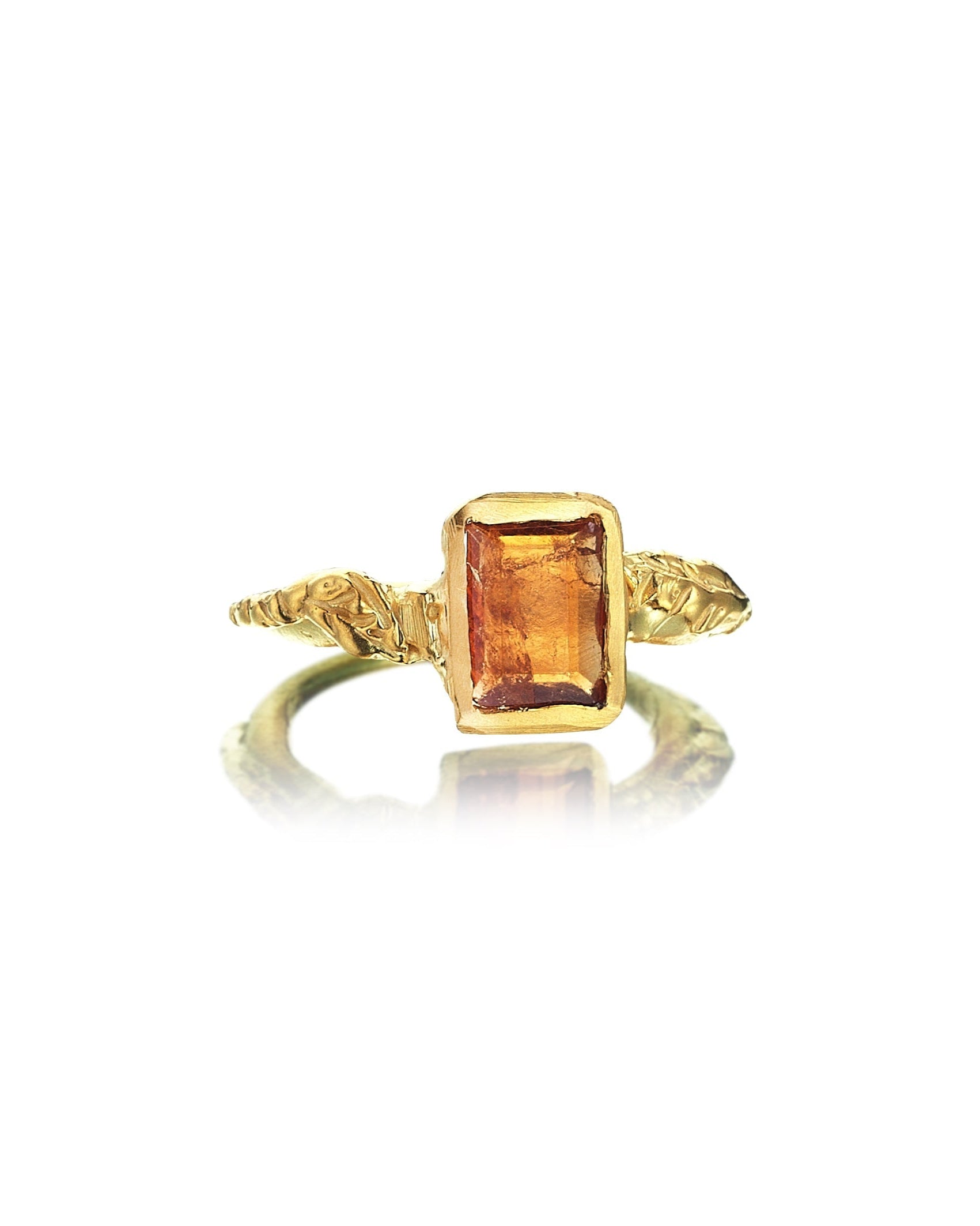 THE LIVIA RING