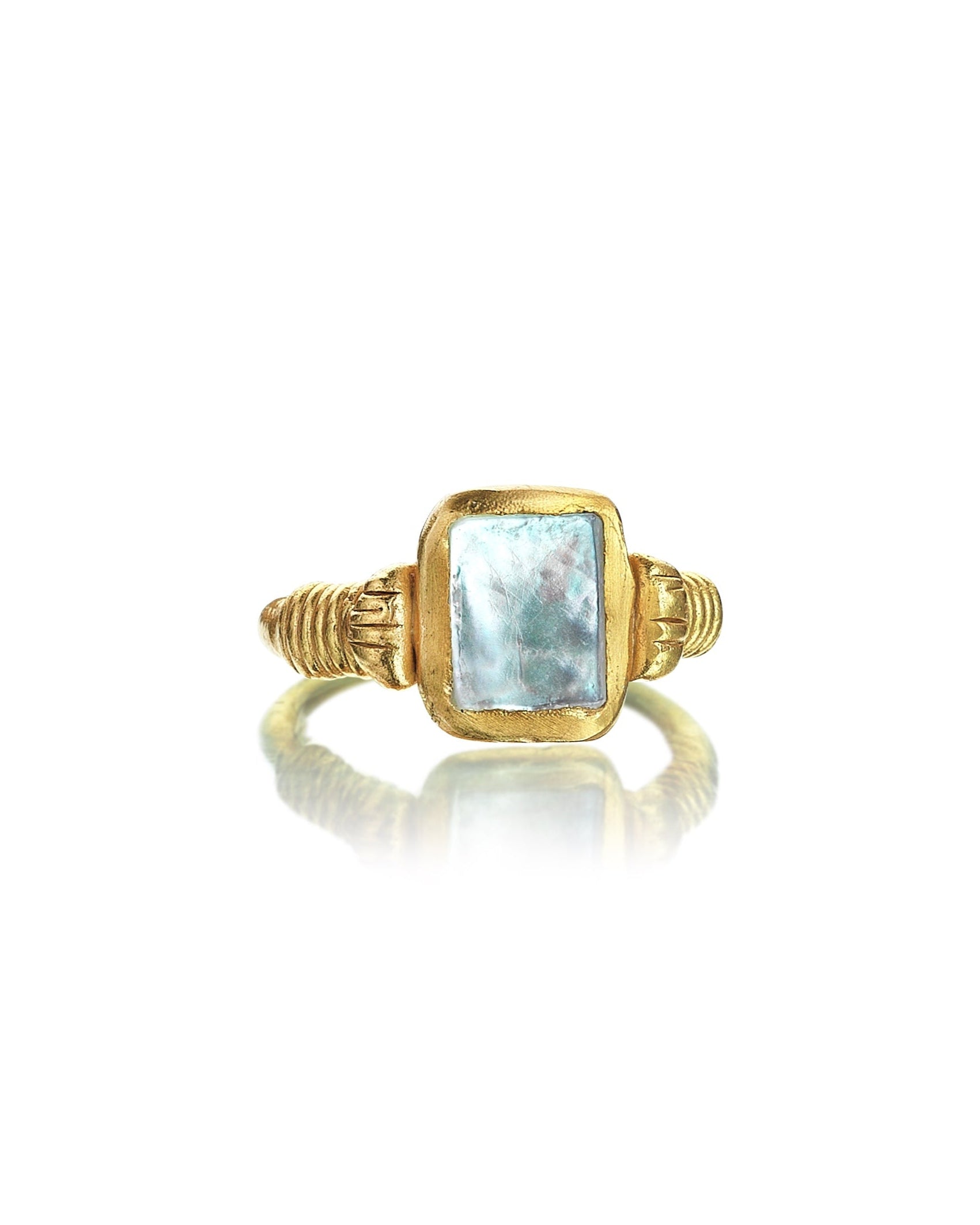 THE VENUS RING