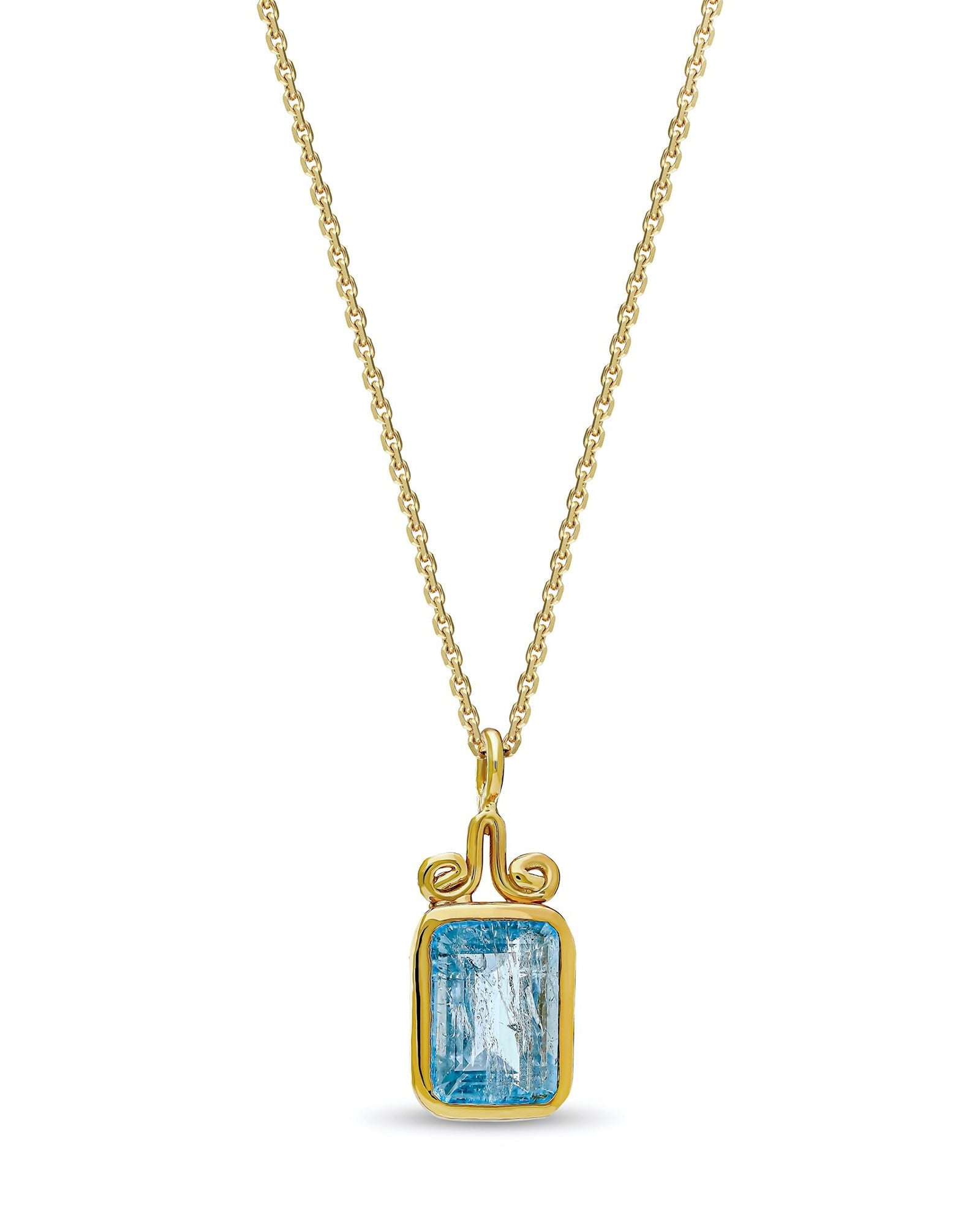 THE ECHO NECKLACE