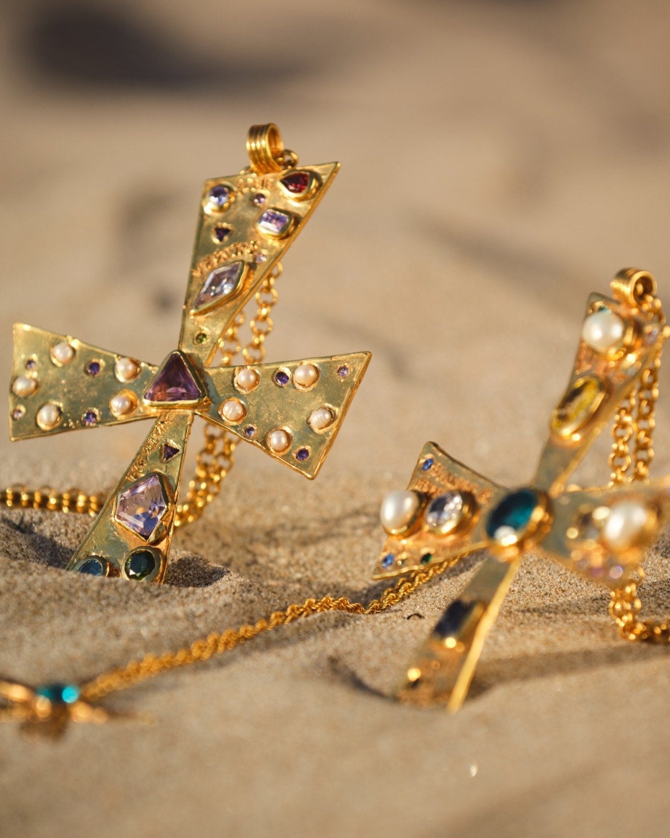 THE CARDINALE CROSS