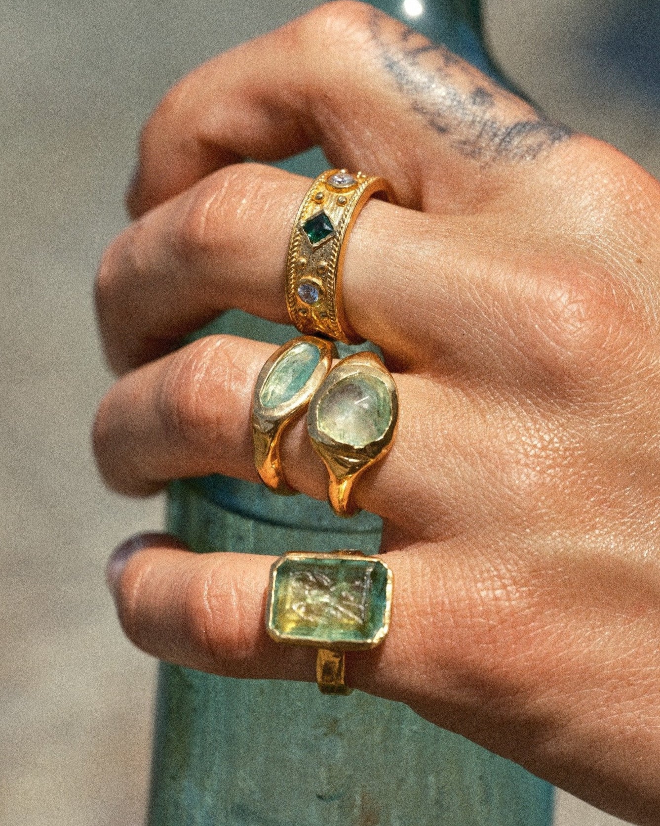 THE MINT EMERALD RING