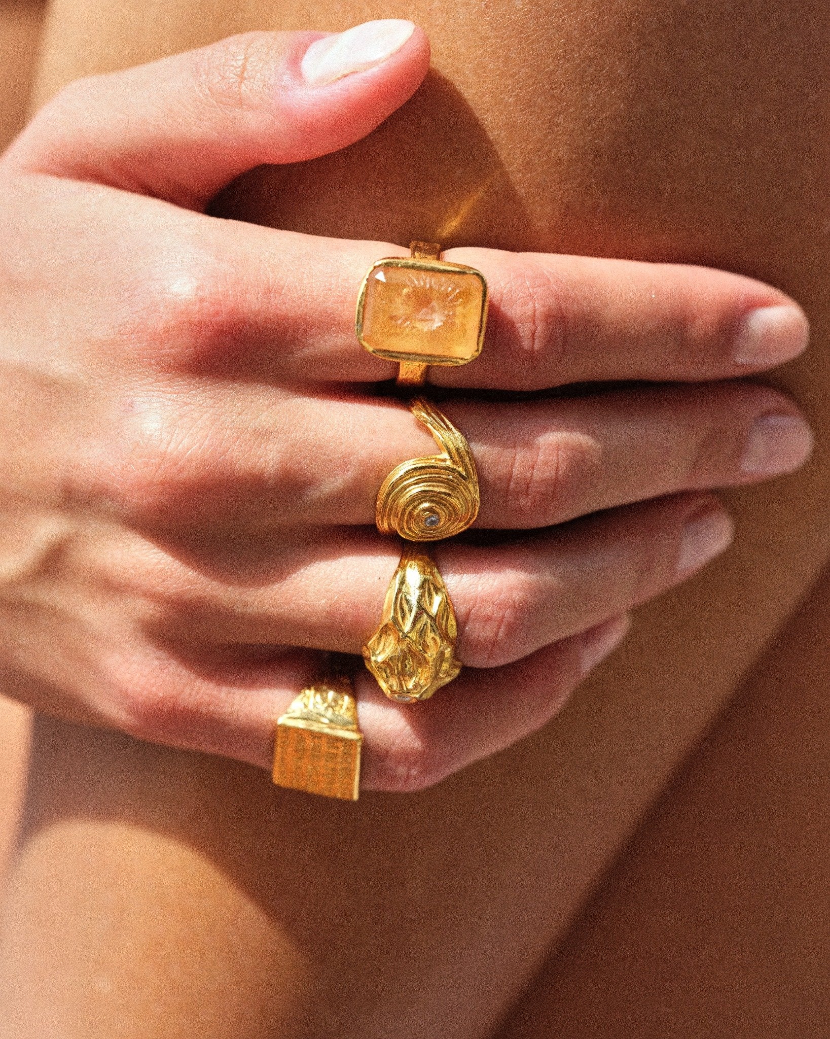 THE SPIRALE RING