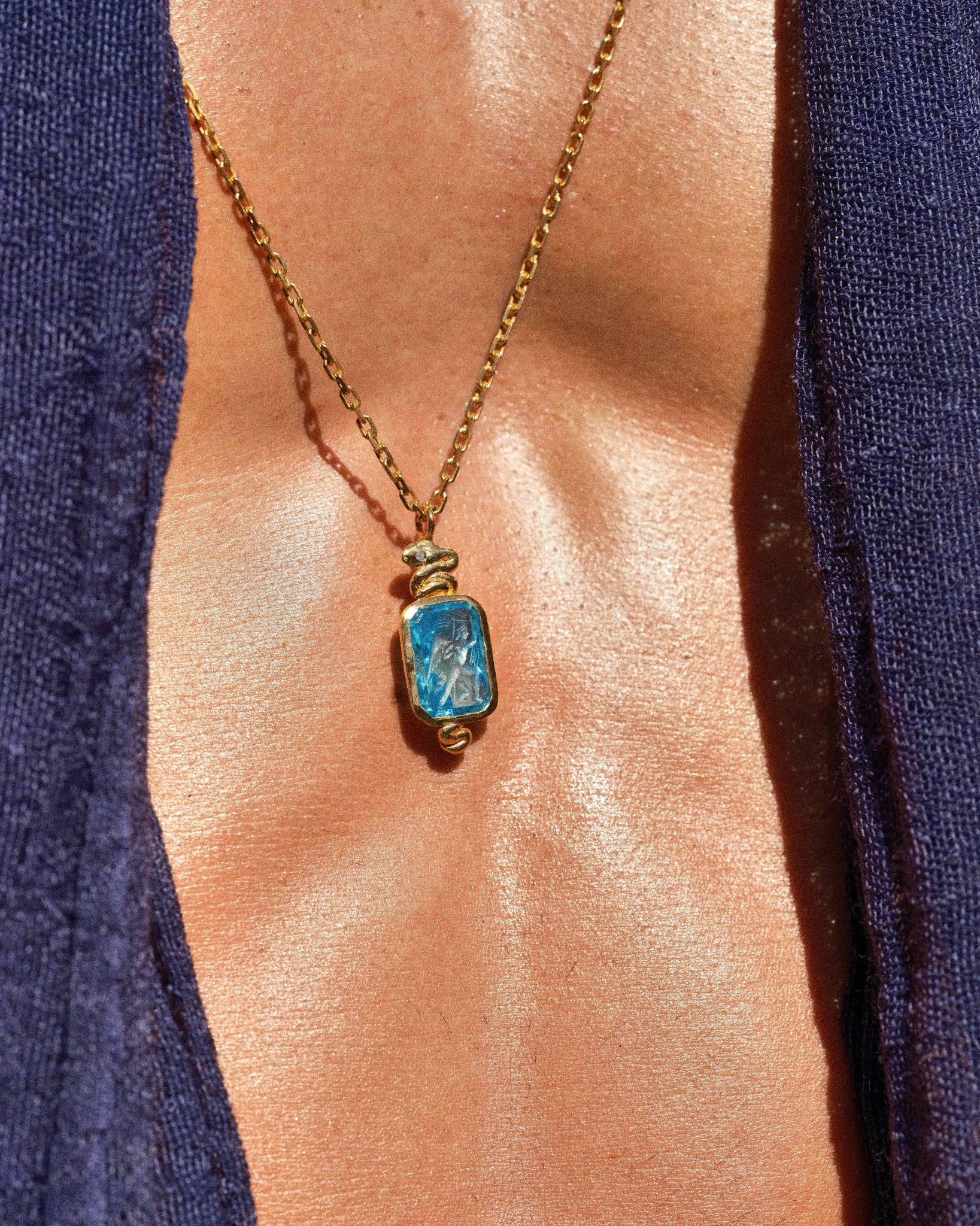 THE DIKTYNNA NECKLACE