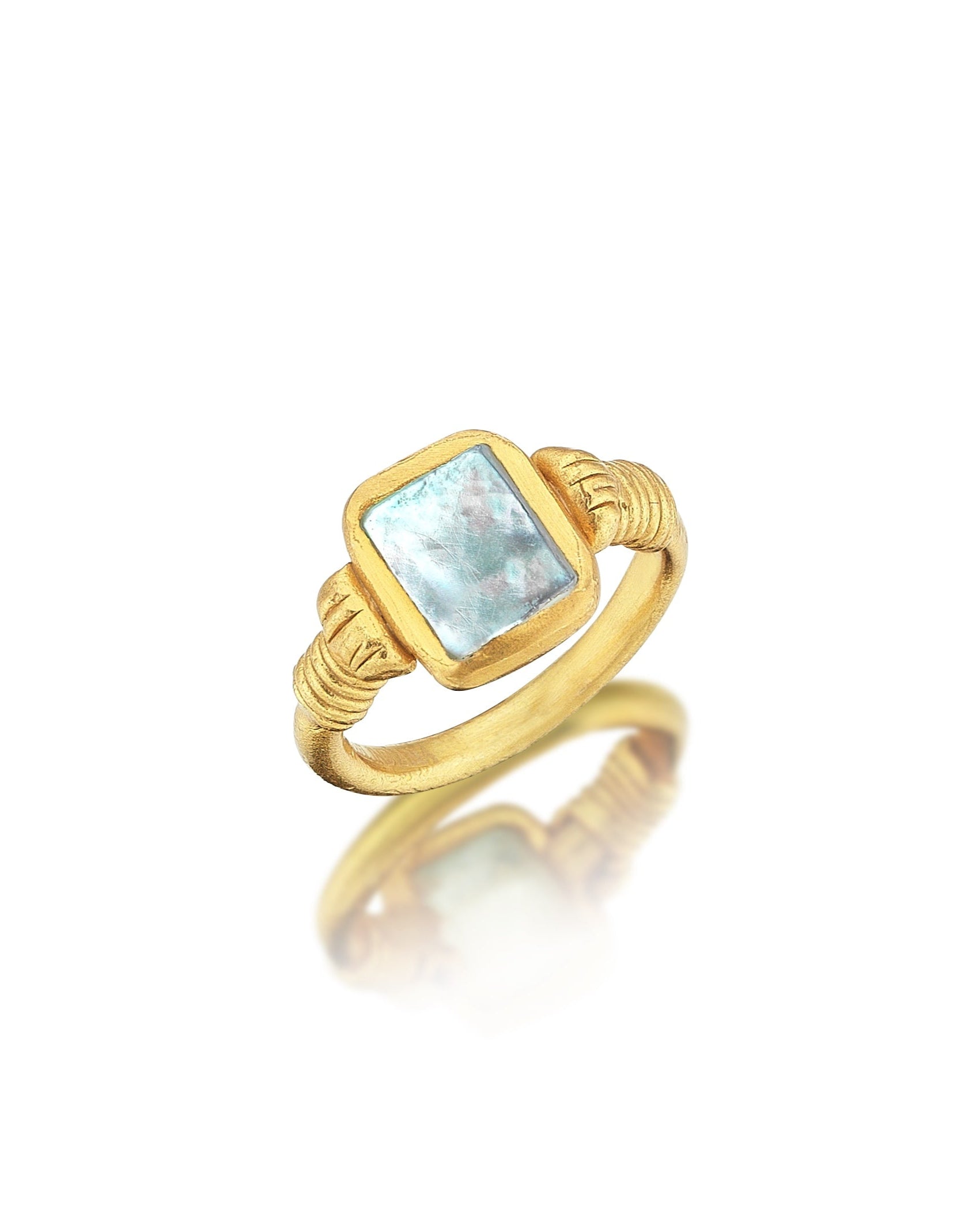 THE VENUS RING