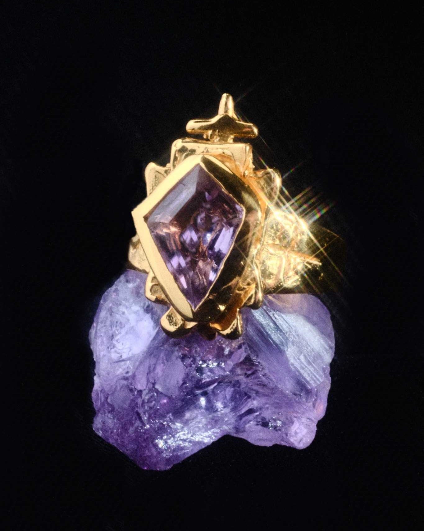 THE MAGIA RING