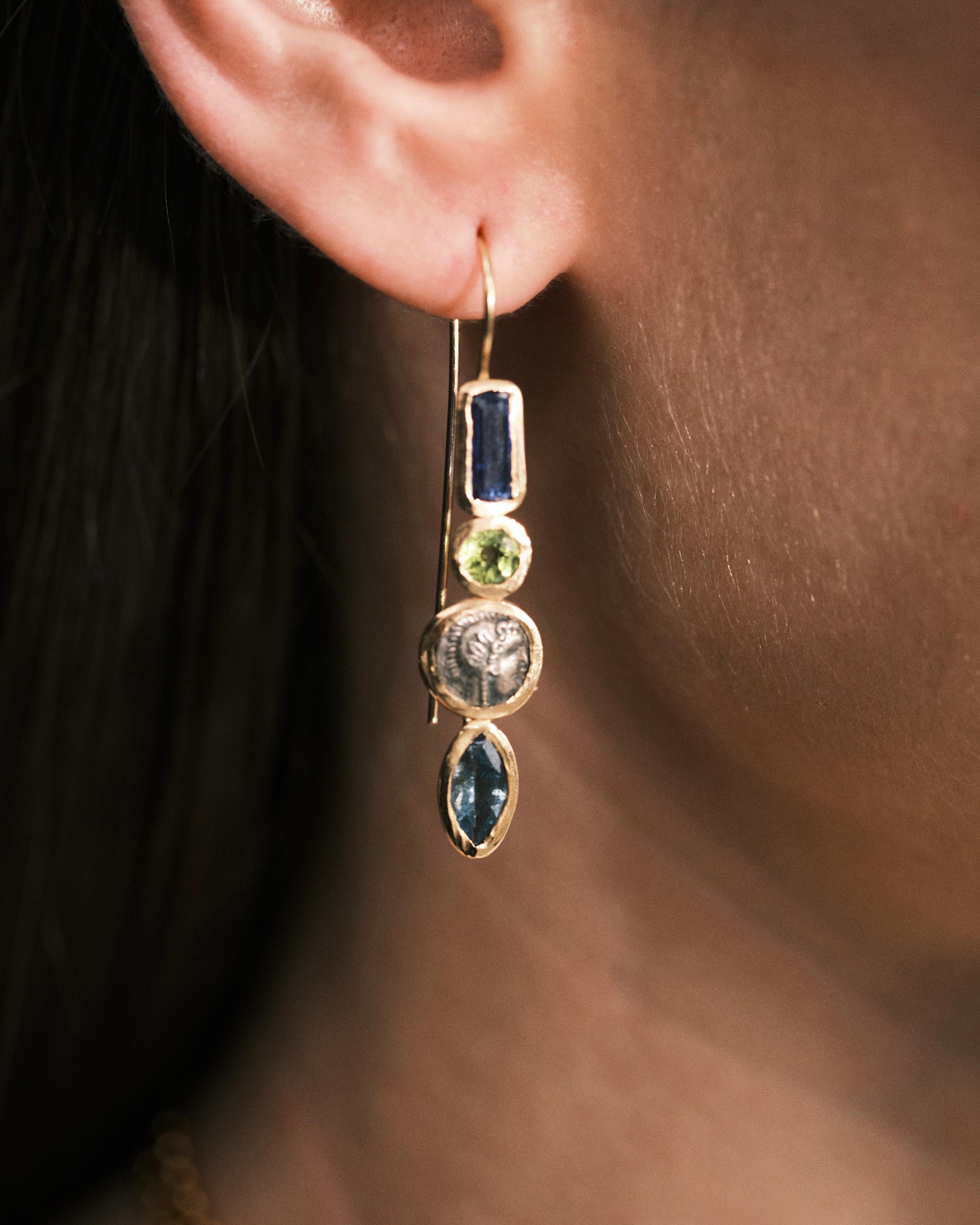 THE MINERVA EARRINGS