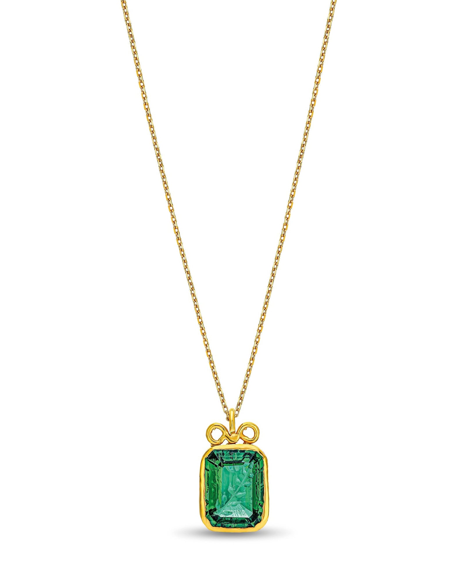THE OLIVIA NECKLACE