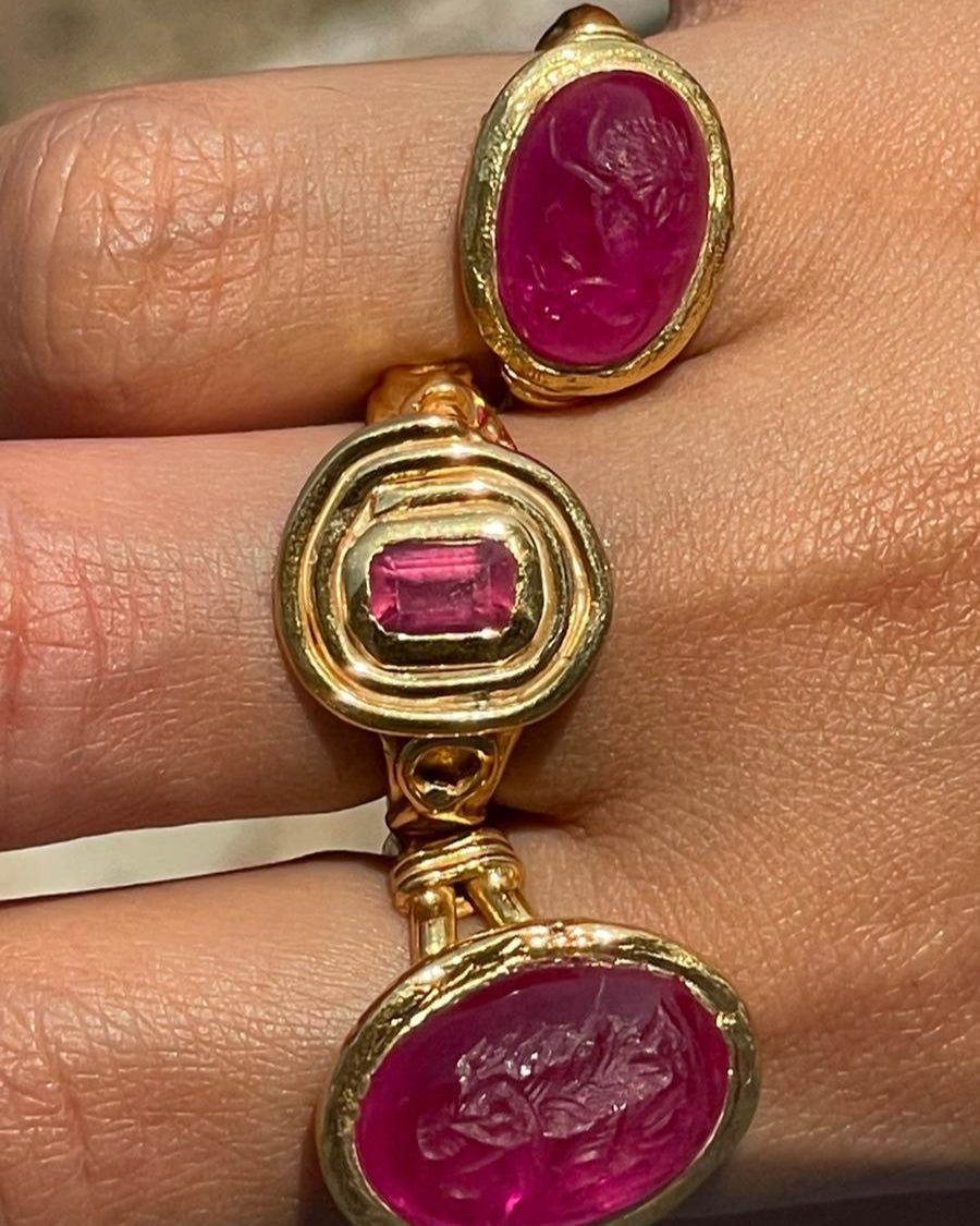 THE RASPBERRY RING