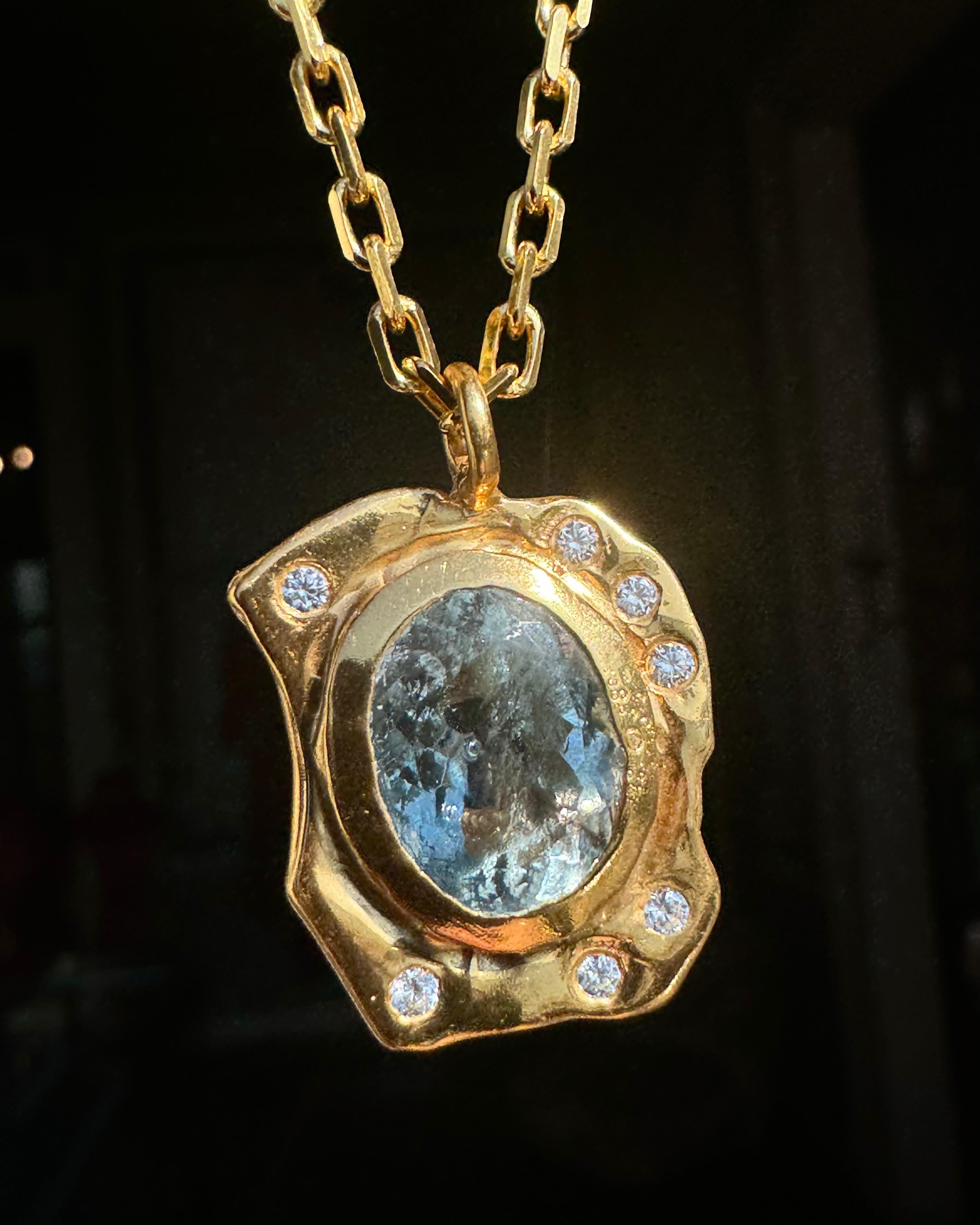 THE SANTAMARIA NECKLACE