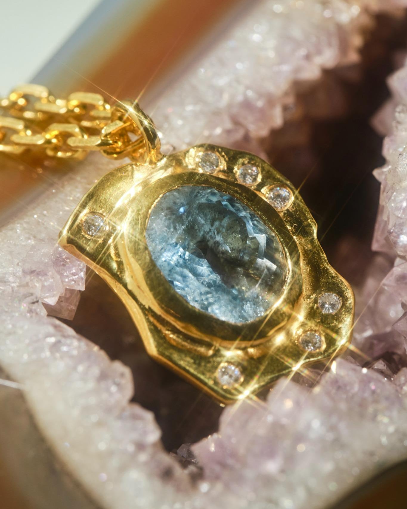 THE SANTAMARIA NECKLACE