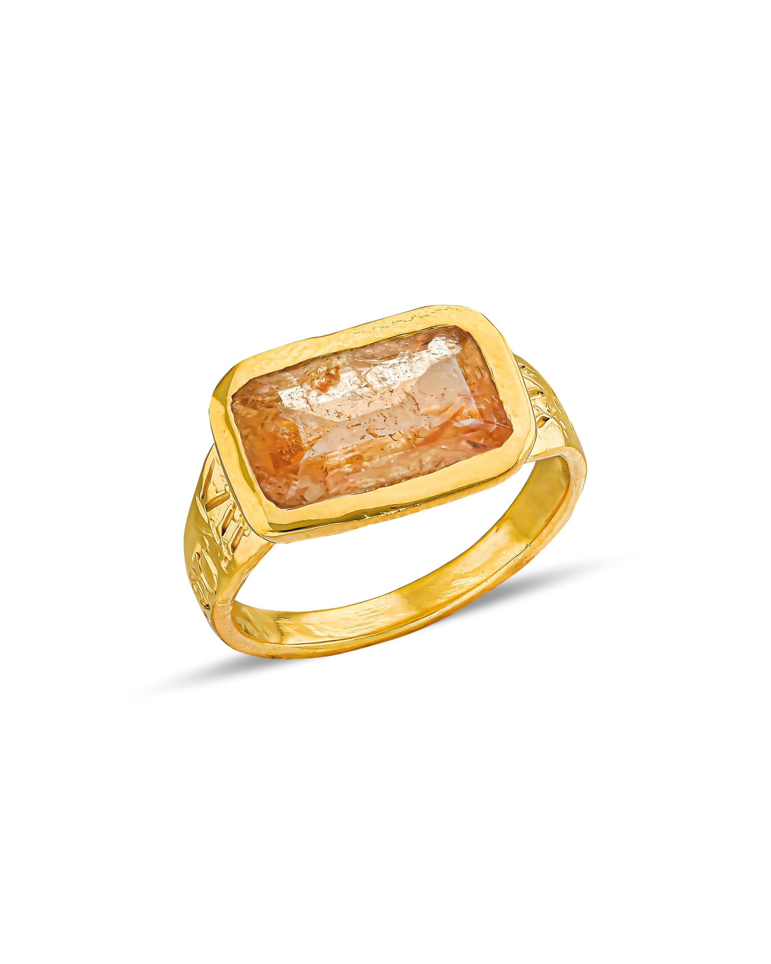 THE APRICOT RING