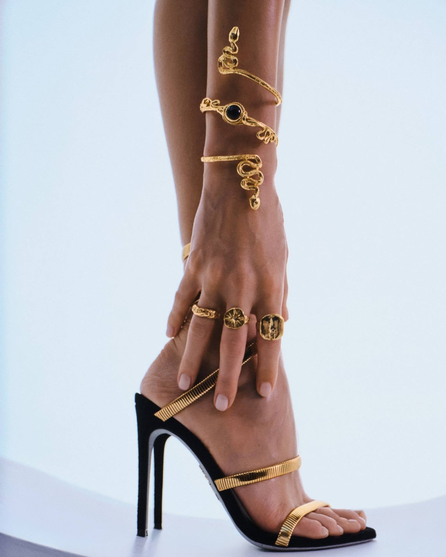 THE COBRA BANGLE