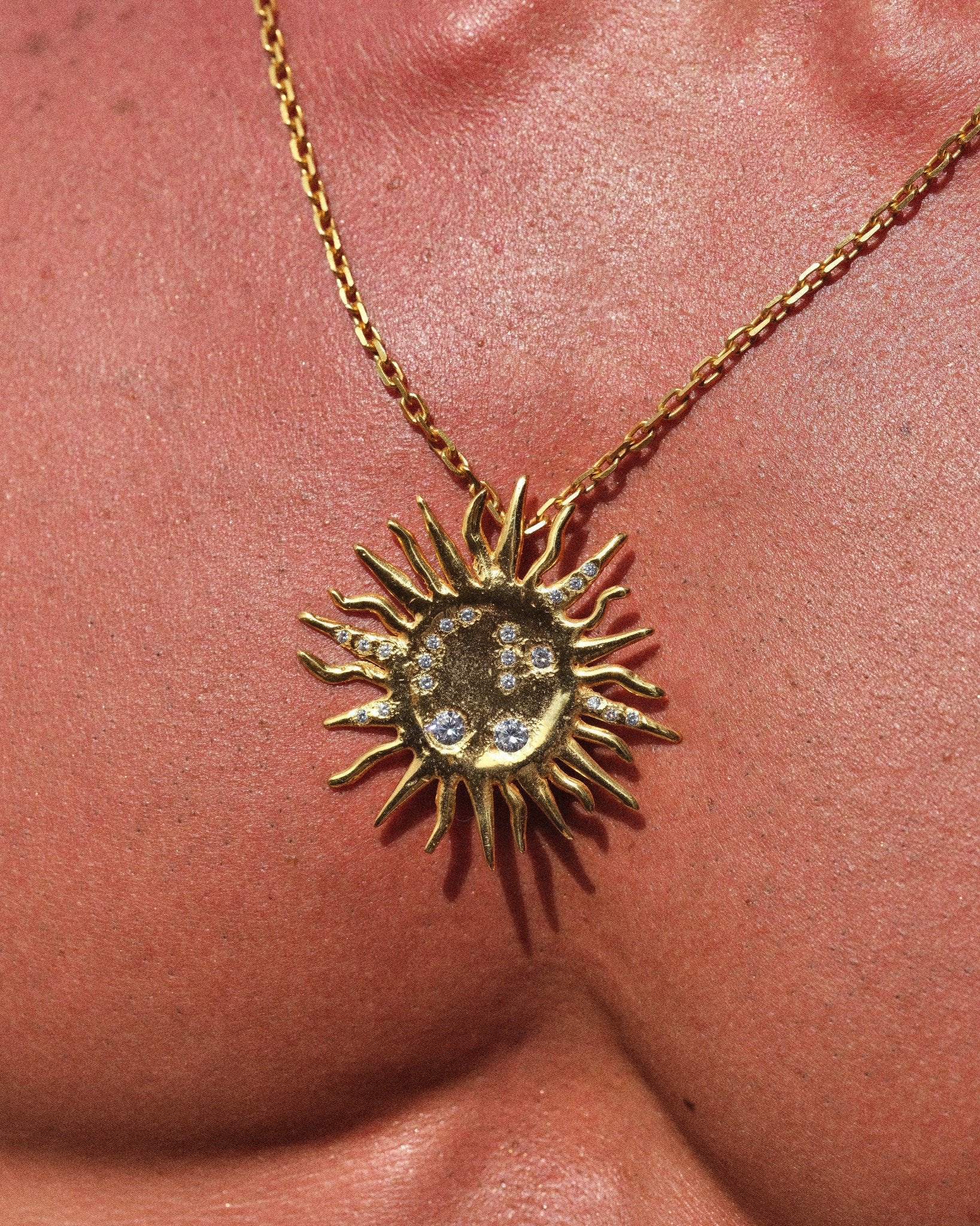 THE HELIOS NECKLACE