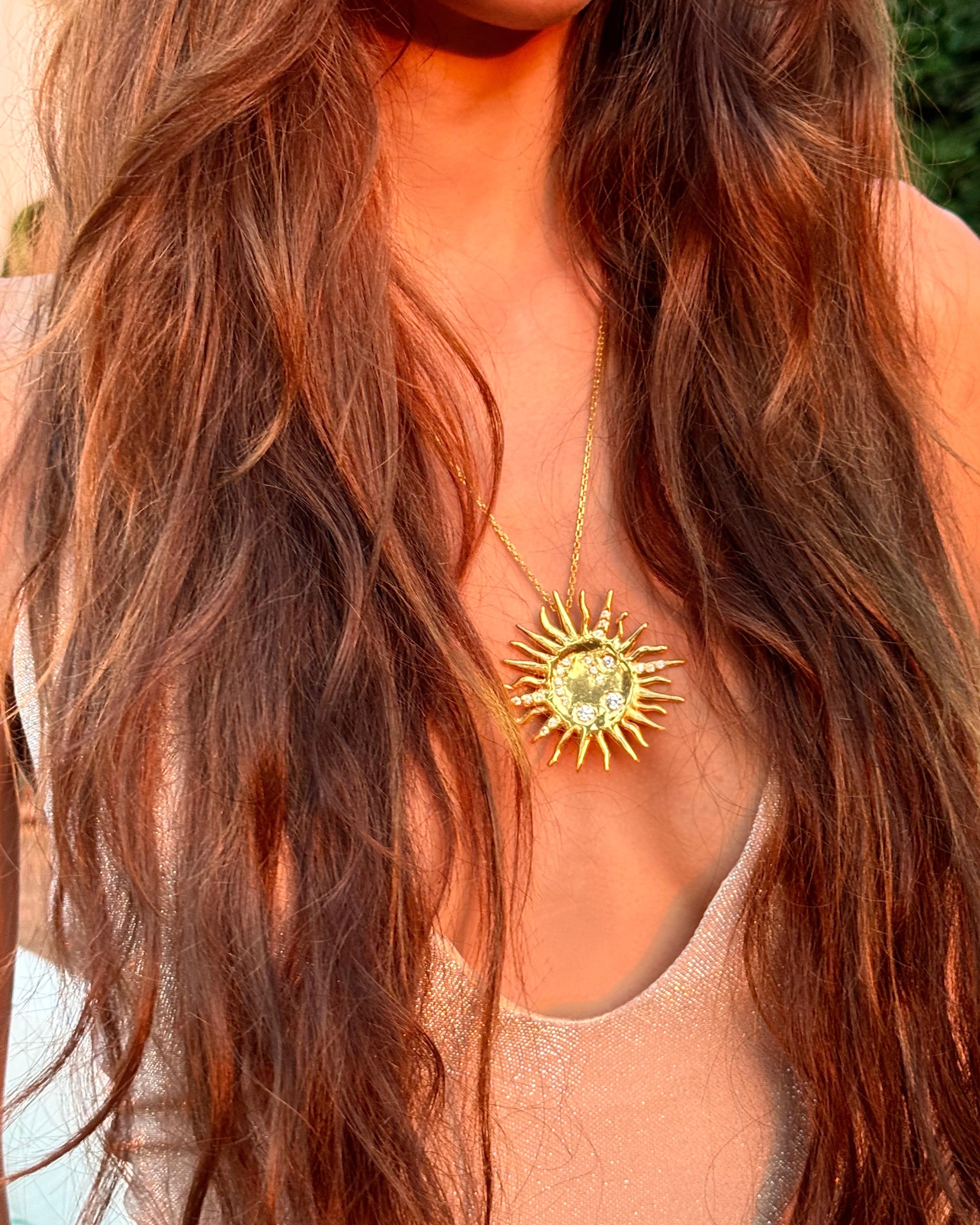 THE HELIOS NECKLACE