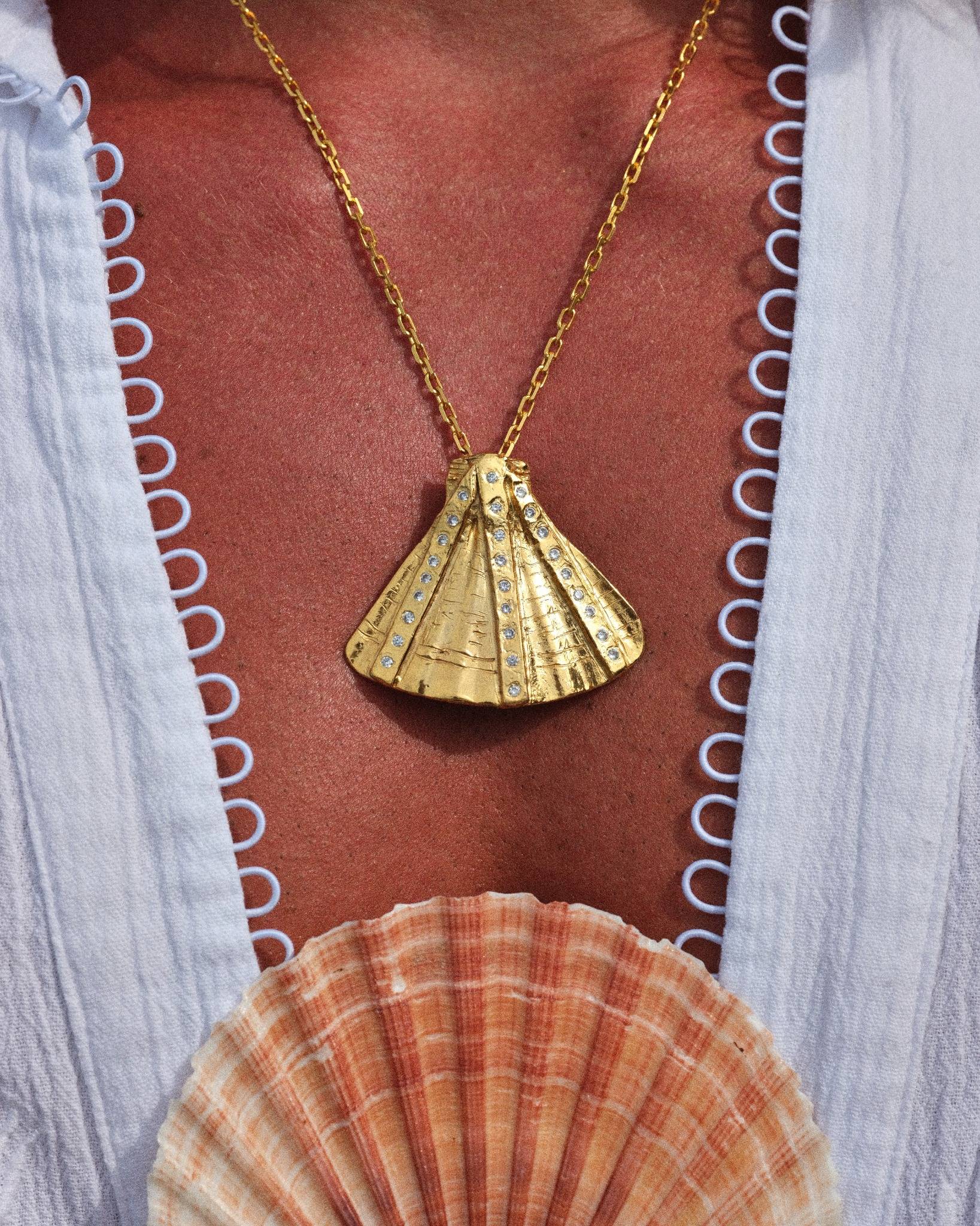 THE OSTERA NECKLACE