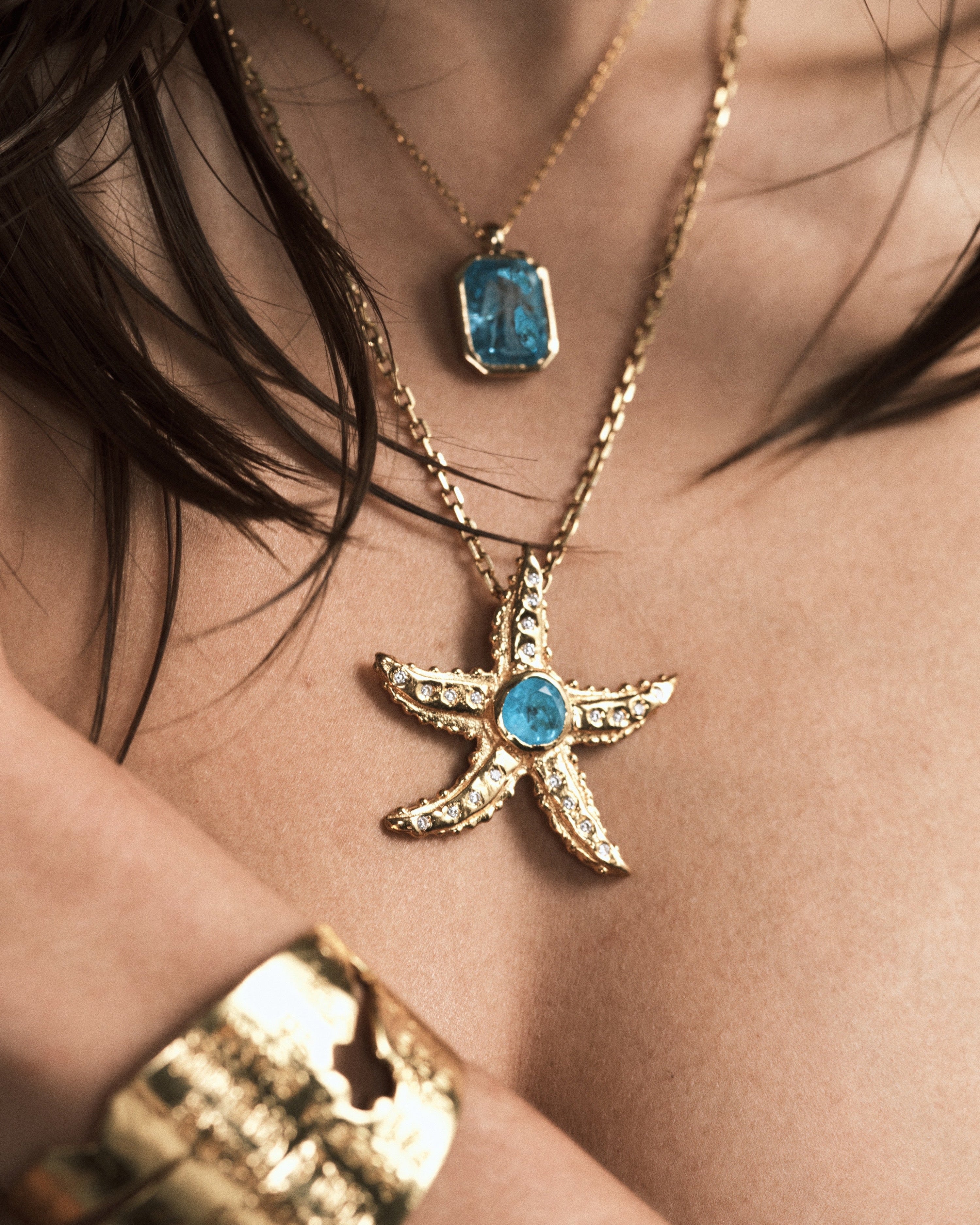 THE SEA STAR NECKLACE