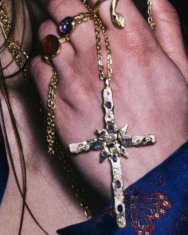 THE SHOOTING STAR CROSS